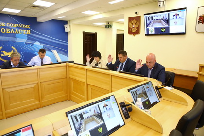 Проект закона о создании Стратегического совета Иркутской области одобрен профильным комитетом Заксобрания